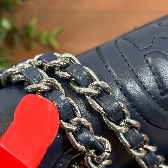 Tory Burch Fleming Tweed Convertible Shoulder Bag - Picture 4 of 14